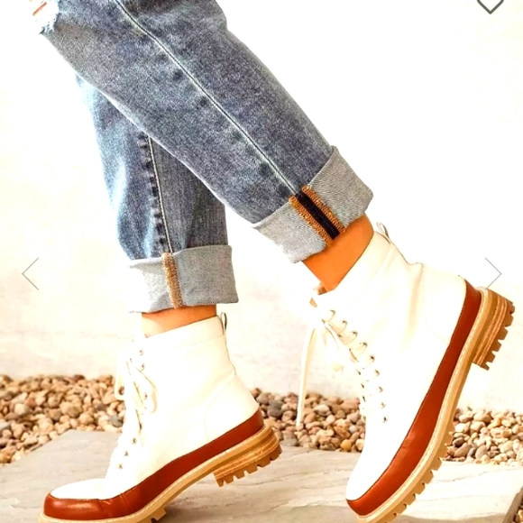 Oasis Society Shoes - Oasis Society Hiker boots